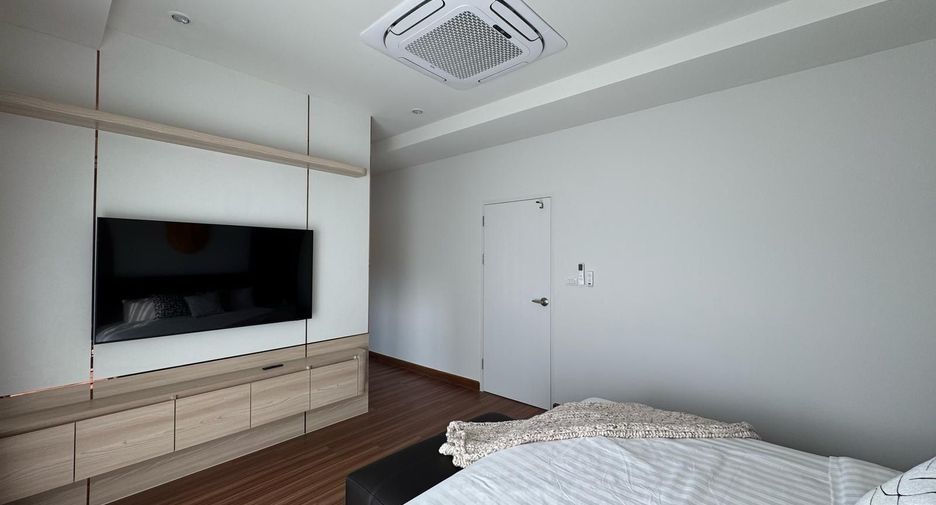 Casa en alquiler de 4 habitaciones en Thalang, Phuket