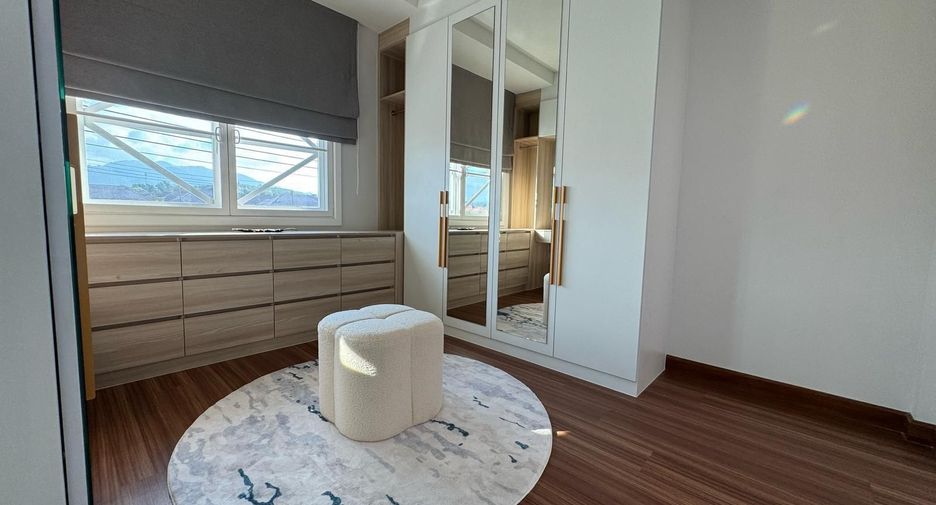 Casa en alquiler de 4 habitaciones en Thalang, Phuket