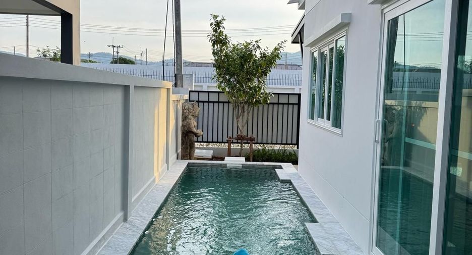 Casa en alquiler de 4 habitaciones en Thalang, Phuket