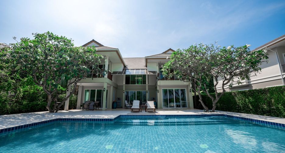 For rent 3 bedrooms villa in Hua Hin, Prachuap Khiri Khan