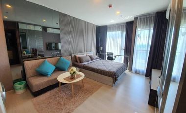 For sale and for rent studio condo in Khlong Toei, Bangkok