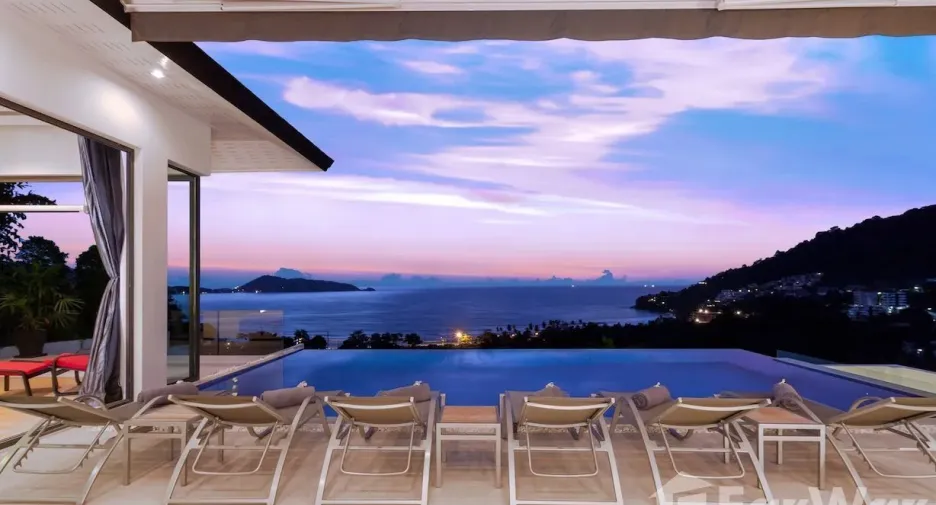 For sale and for rent 6 bedrooms villa in Kathu, Phuket