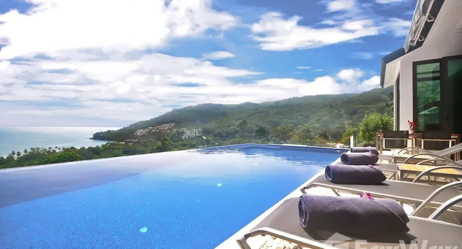 For sale and for rent 6 bedrooms villa in Kathu, Phuket