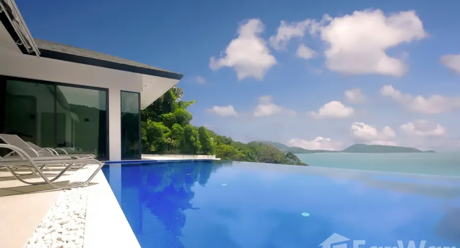 For sale and for rent 6 bedrooms villa in Kathu, Phuket