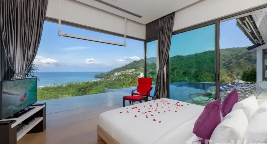 For sale and for rent 6 bedrooms villa in Kathu, Phuket