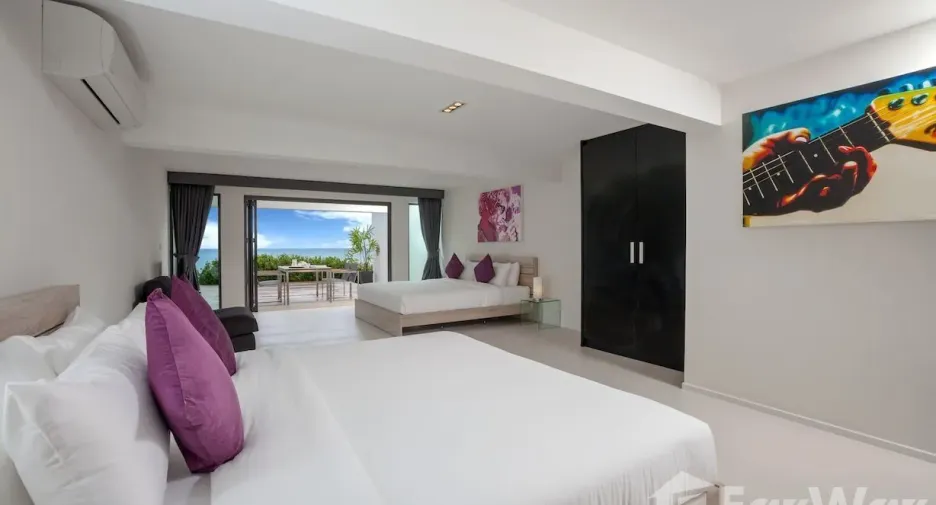 For sale and for rent 6 bedrooms villa in Kathu, Phuket