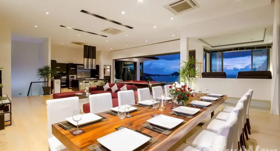 For sale and for rent 6 bedrooms villa in Kathu, Phuket