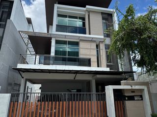 Продажа 3 спальни дом в Суан Луанг, Бангкок