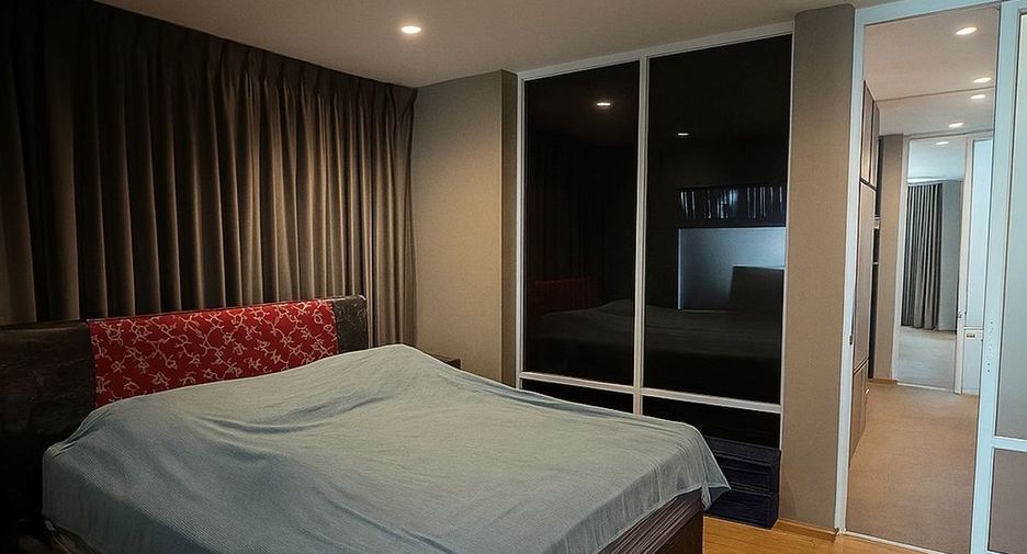 For sale 3 bedrooms house in Suan Luang, Bangkok