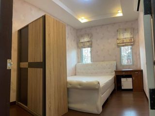 À louer 4 chambres maison à Bang Lamung, Chonburi