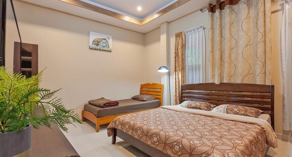 For rent 4 bedrooms villa in Huay Yai, Pattaya
