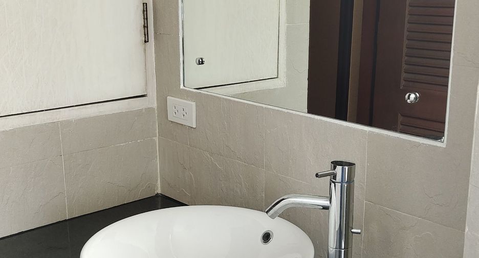 Casa en venta de 3 habitaciones en Cha Am, Phetchaburi
