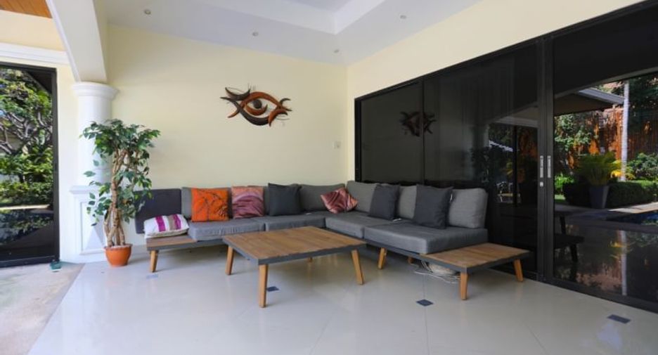 À vendre et à louer 3 chambres villa à Jomtien, Pattaya