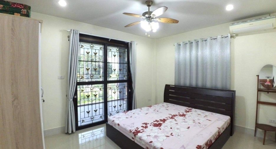 Haus zum Kauf mit 7 Zimmer in Bang Lamung, Chonburi