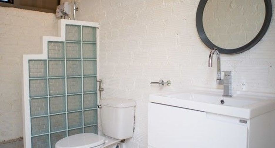 For sale 2 bedrooms house in Mueang Chiang Mai, Chiang Mai