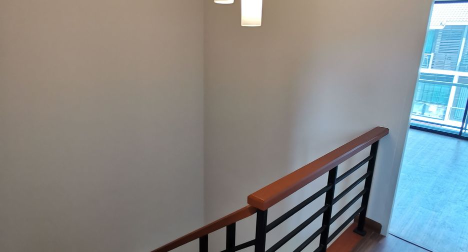 For sale 3 bedrooms townhouse in Mueang Chiang Mai, Chiang Mai