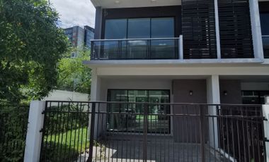 For sale 3 bedrooms townhouse in Mueang Chiang Mai, Chiang Mai