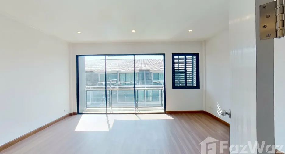 For sale 3 bedrooms townhouse in Mueang Chiang Mai, Chiang Mai