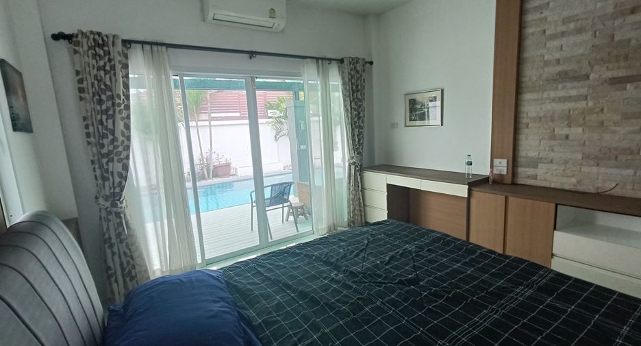 For rent 3 bedrooms villa in Bang Lamung, Chonburi