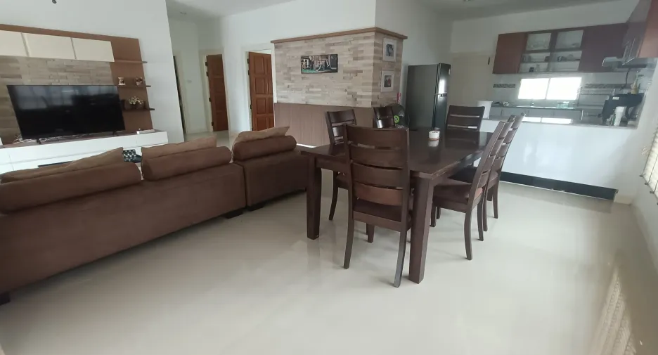 For rent 3 bedrooms villa in Bang Lamung, Chonburi