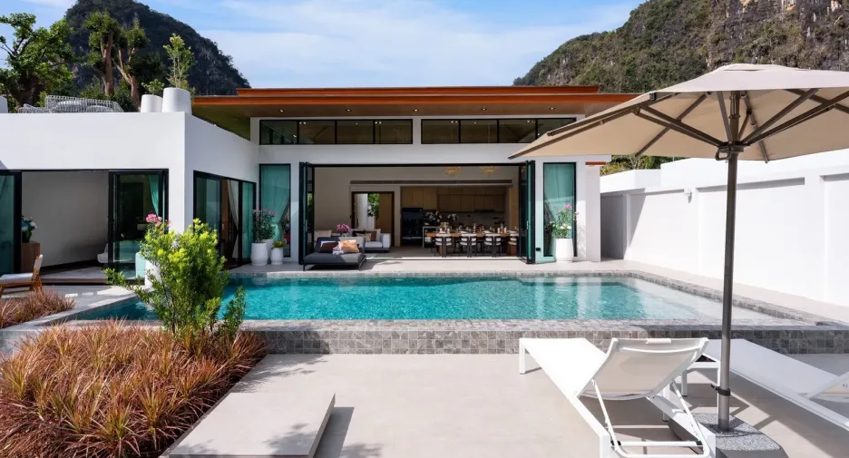 For sale 3 bedrooms villa in Mueang Krabi, Krabi