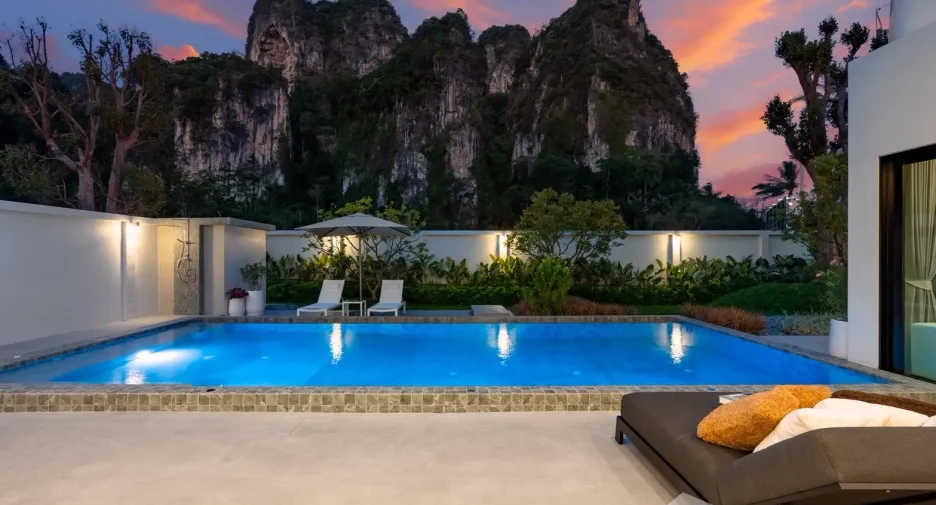 For sale 3 bedrooms villa in Mueang Krabi, Krabi