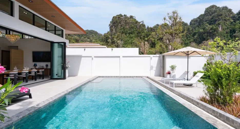 For sale 3 bedrooms villa in Mueang Krabi, Krabi