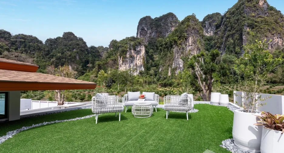 For sale 3 bedrooms villa in Mueang Krabi, Krabi