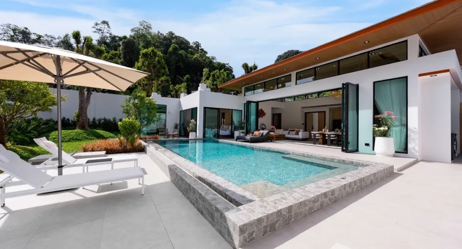 For sale 3 bedrooms villa in Mueang Krabi, Krabi
