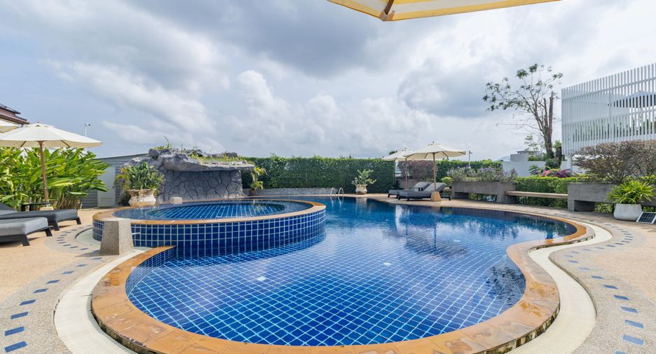 For rent 3 bedrooms villa in Thalang, Phuket