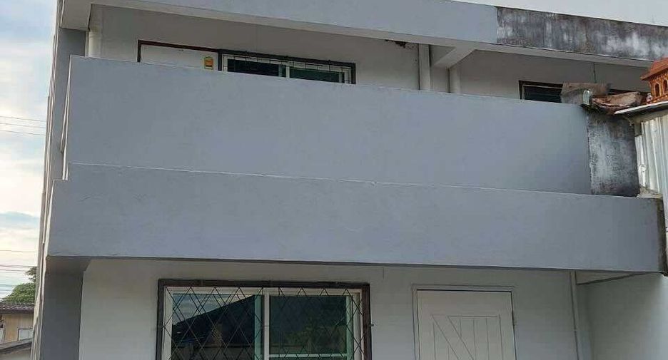 Local comercial en venta de 1 habitaciones en San Kamphaeng, Chiang Mai