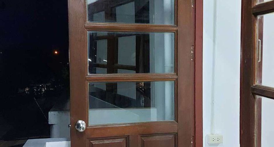 Local comercial en venta de 1 habitaciones en San Kamphaeng, Chiang Mai