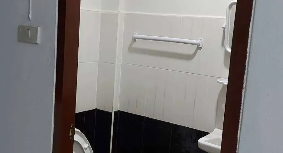 Local comercial en venta de 1 habitaciones en San Kamphaeng, Chiang Mai