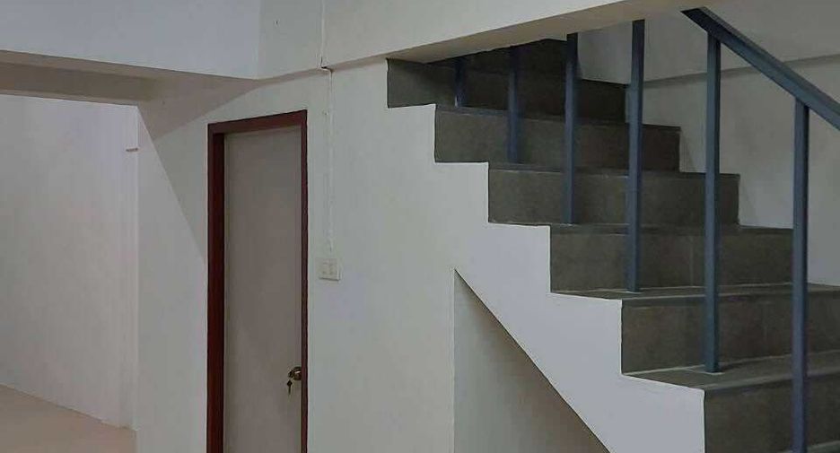 Local comercial en venta de 1 habitaciones en San Kamphaeng, Chiang Mai