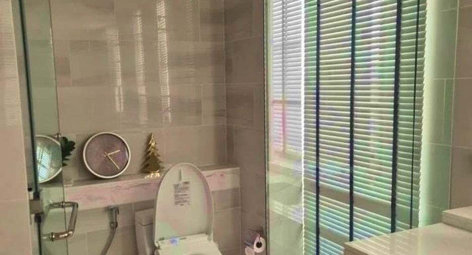 For sale and for rent 4 bedrooms house in Watthana, Bangkok