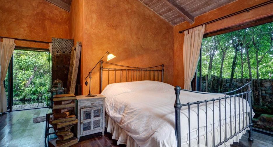 For sale 2 ベッドルーム villa in Bang Lamung, Chonburi