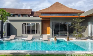 À louer 4 chambres villa à Mueang Phuket, Phuket