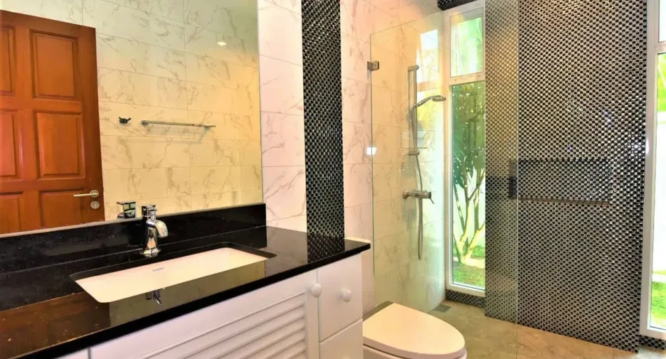 Villa zum Kauf mit 3 Zimmer in Hua Hin, Prachuap Khiri Khan