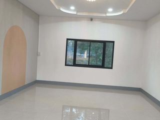 For sale 3 bedrooms house in Mueang Sakon Nakhon, Sakon Nakhon