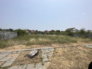 For sale land in Bang Bo, Samut Prakan