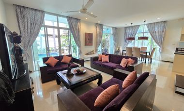 For sale 3 bedrooms condo in Mueang Phuket, Phuket