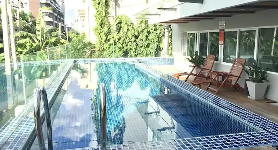 出售 1 卧室 公寓 在 Phra Khanong, 曼谷