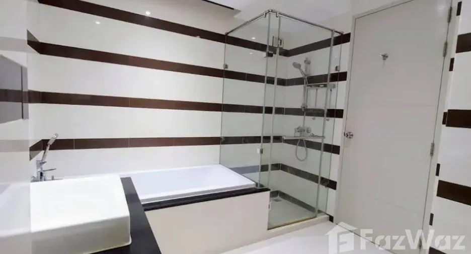For sale 1 bed condo in Watthana, Bangkok