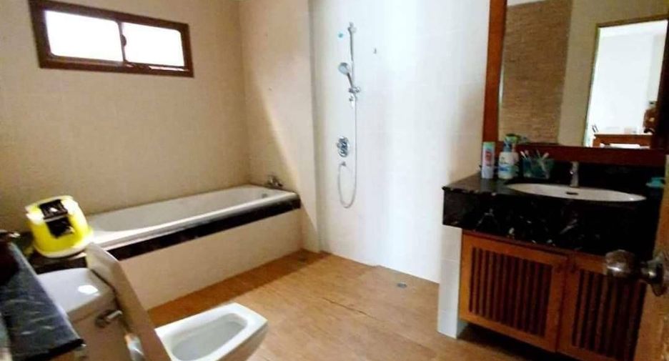 For sale そして for rent 3 ベッドルーム house in Bang Lamung, Chonburi
