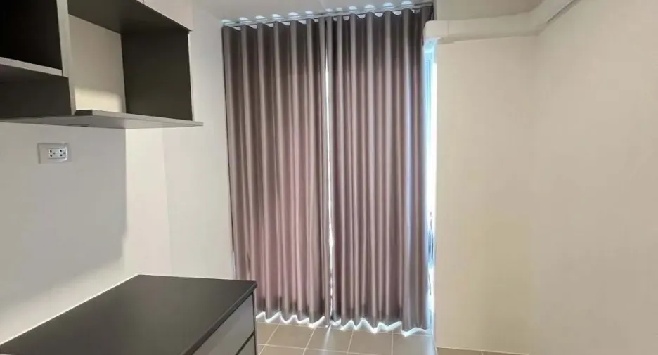 For sale 1 bed condo in Khan Na Yao, Bangkok