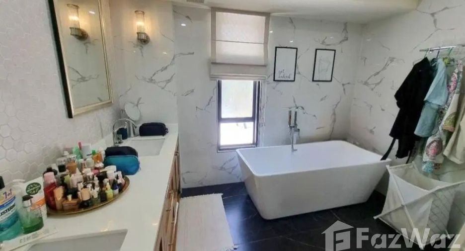 For sale 4 bedrooms villa in Kathu, Phuket