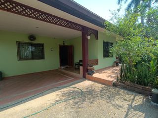 Haus zur Miete mit 3 Zimmer in Bang Lamung, Chonburi