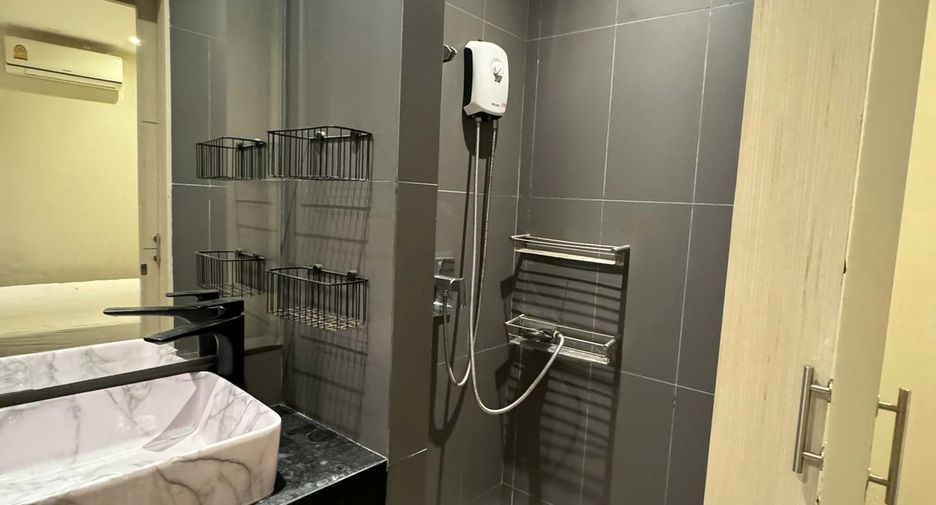 For rent 3 bedrooms house in Mueang Phuket, Phuket