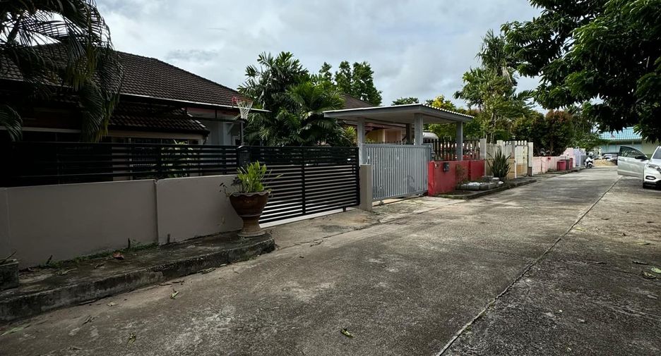 For rent 3 bedrooms house in Mueang Phuket, Phuket