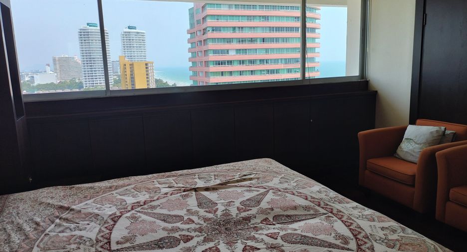 For sale 4 bedrooms condo in Hua Hin, Prachuap Khiri Khan